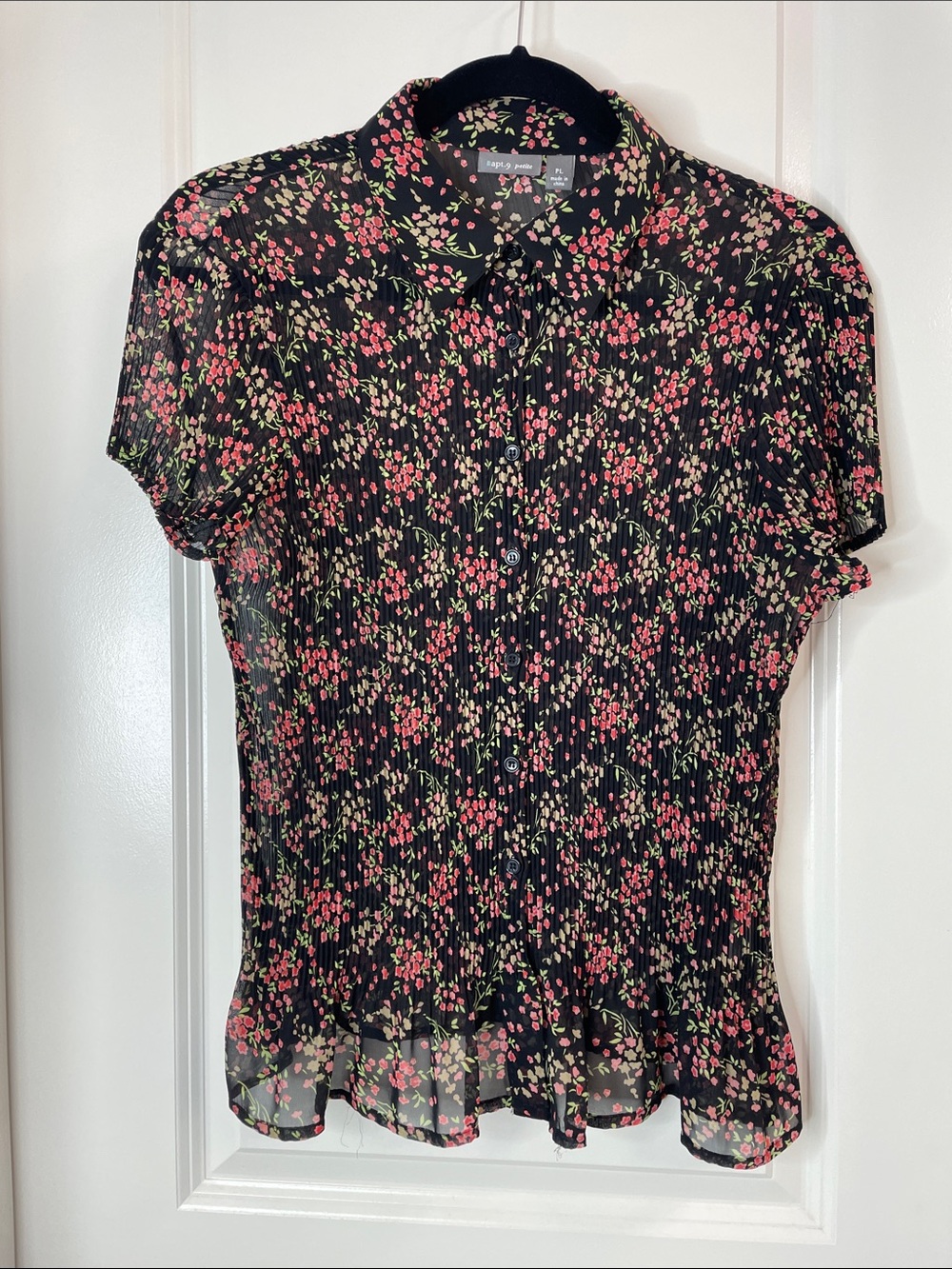 Apt. 9 Black Pink Floral Button-Front Short Sleeve Blouse